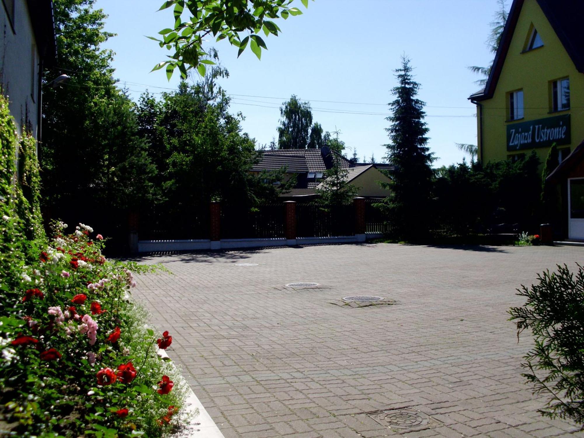 Zajazd Ustronie Piaseczno  Exterior foto